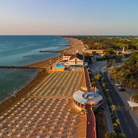 Διαμέρισμα Charming With Garden And Bbq Near The *